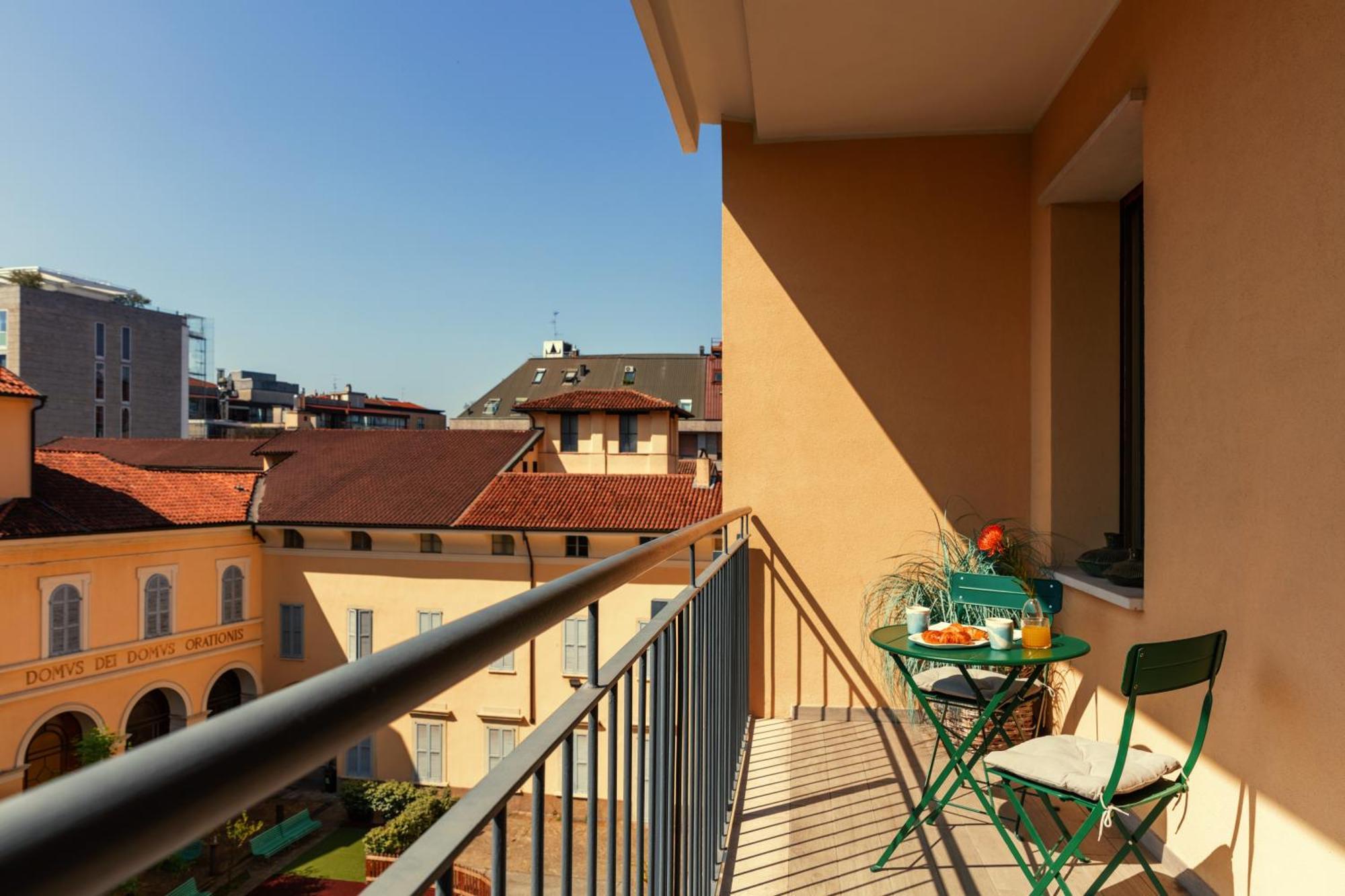Bob W Ticinese 4* Milan
